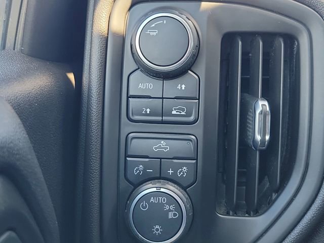 Used 2020 Chevrolet Silverado 1500 Custom w/ Custom Max Trailering Package image 27