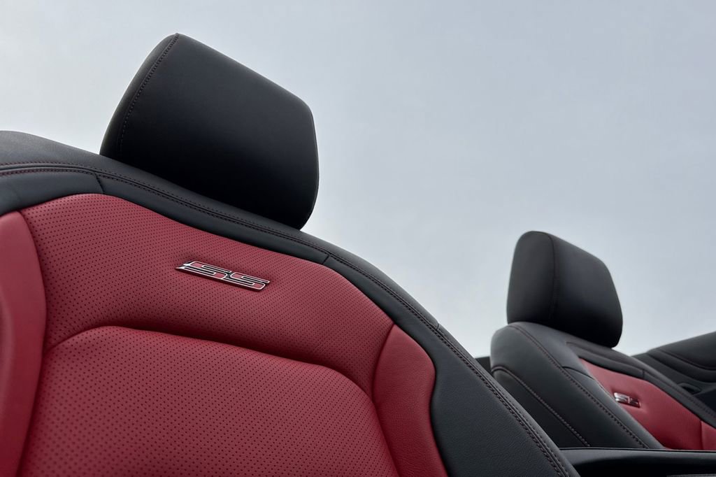 Used 2022 Chevrolet Camaro SS image 19