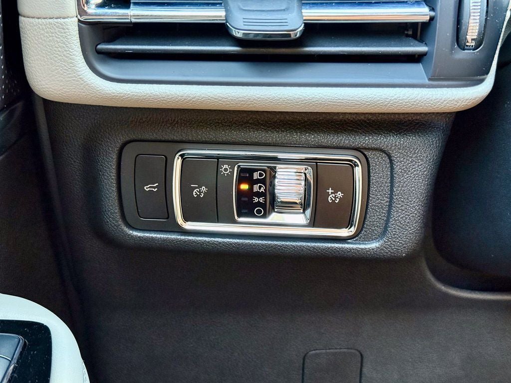 New 2026 Lincoln Corsair Premiere image 29