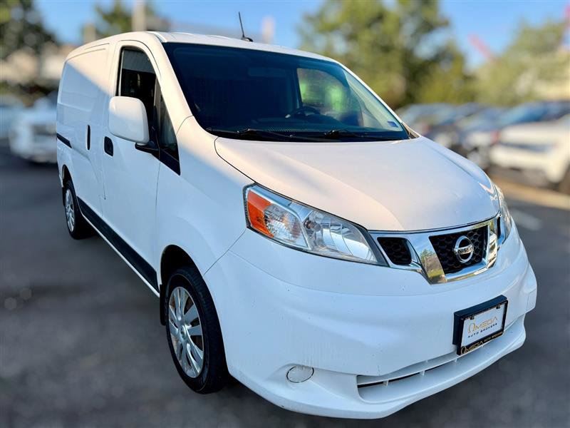 Used 2015 Nissan NV200 SV w/ Technology Package FWD image 3