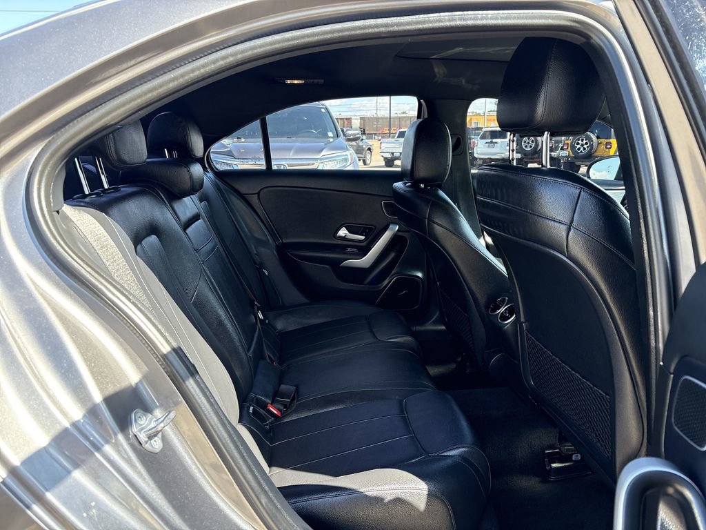 Used 2020 Mercedes-Benz A 220 w/ Premium Package image 27