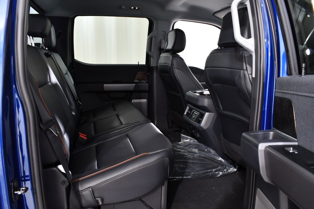 New 2026 Ford F350 Lariat w/ Black Appearance Package image 19