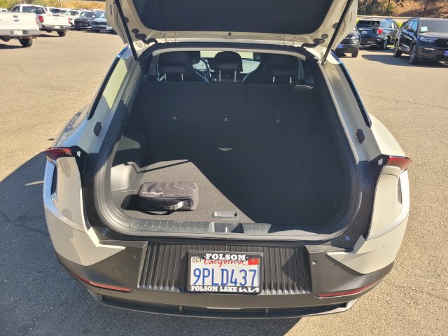 Used 2024 Kia EV6 Light RWD image 8