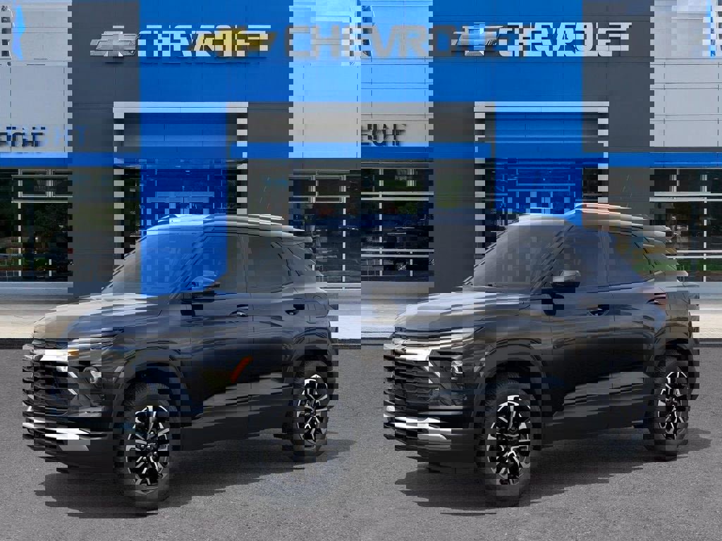 New 2026 Chevrolet TrailBlazer LT w/ Convenience Package image 2