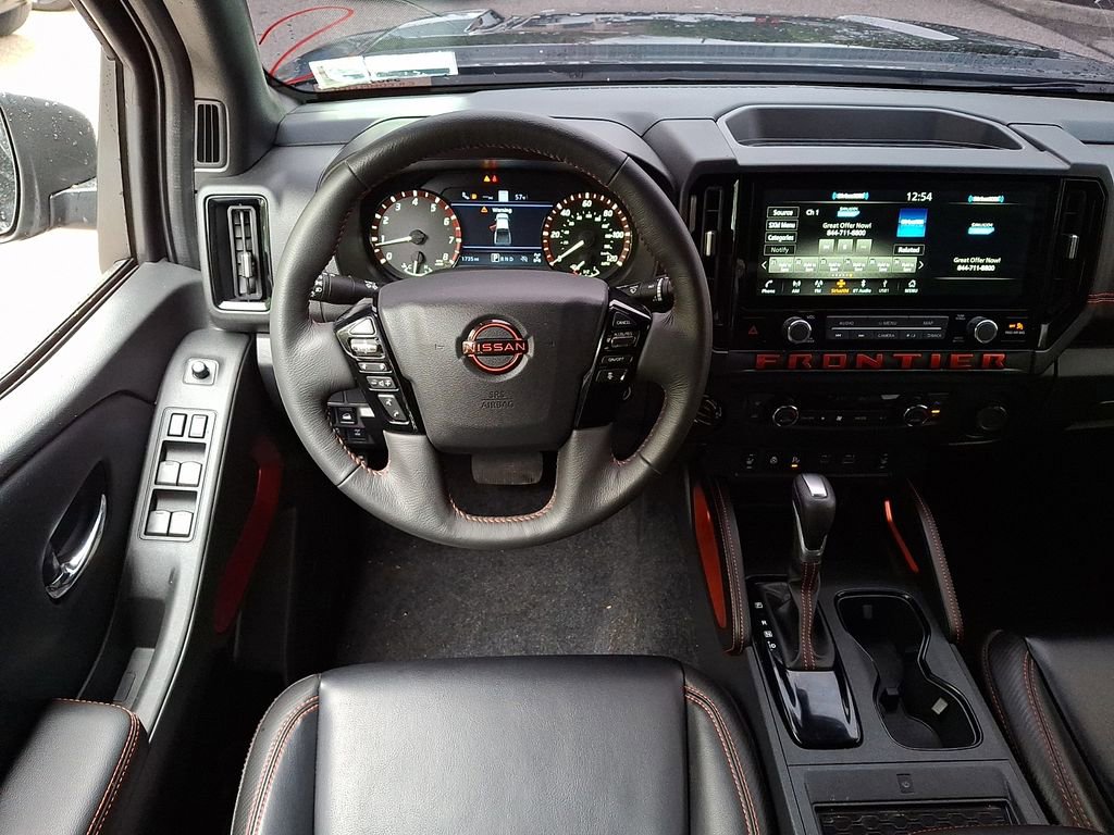 Certified 2025 Nissan Frontier PRO-4X w/ Pro Premium Package AWD/4WD image 13