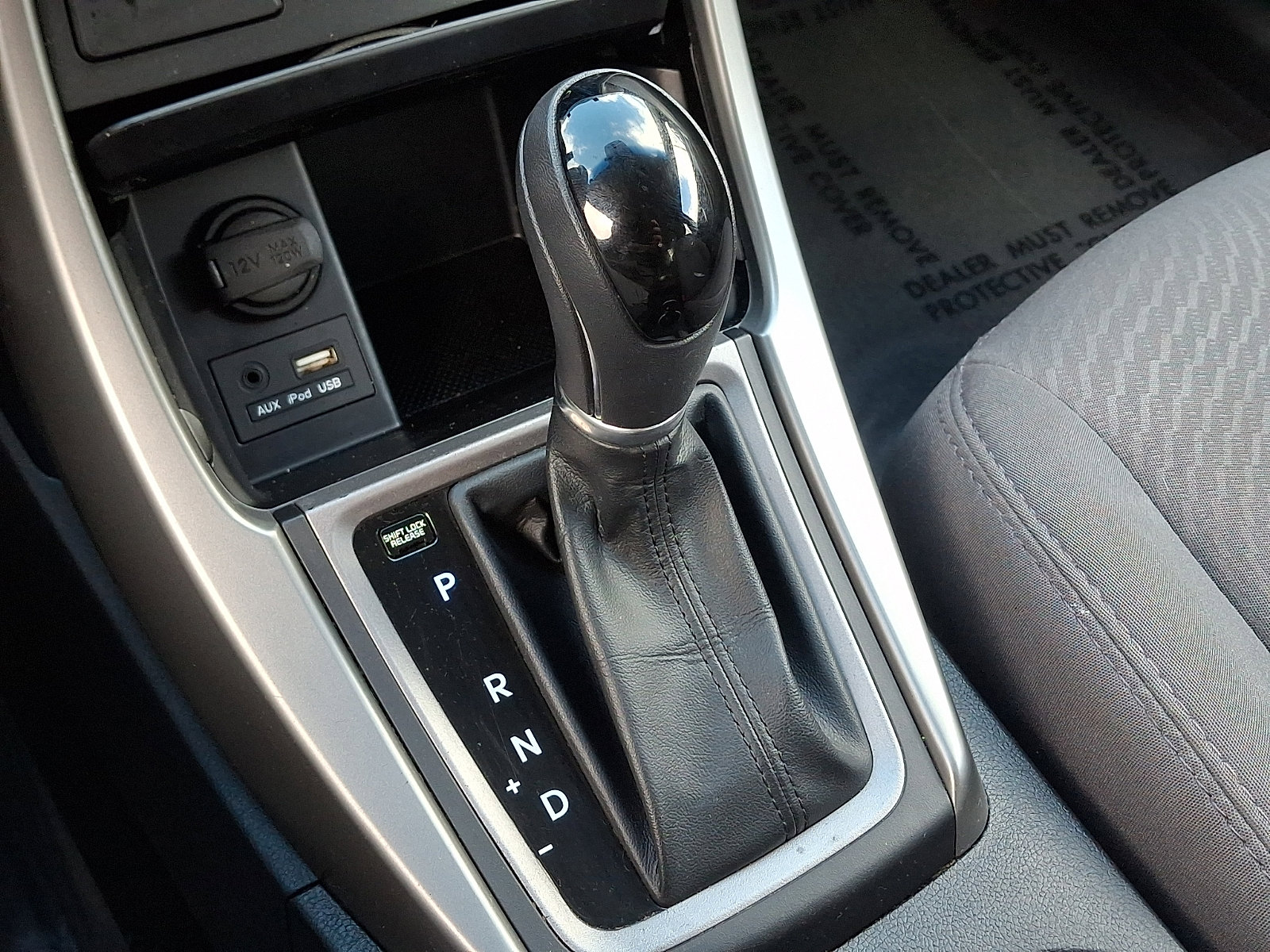Used 2016 Hyundai Elantra SE FWD image 14