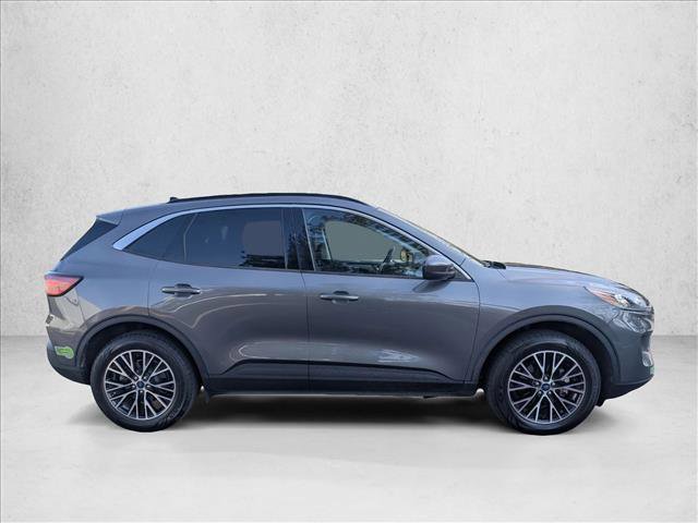 Used 2022 Ford Escape SEL w/ Technology Package video 4