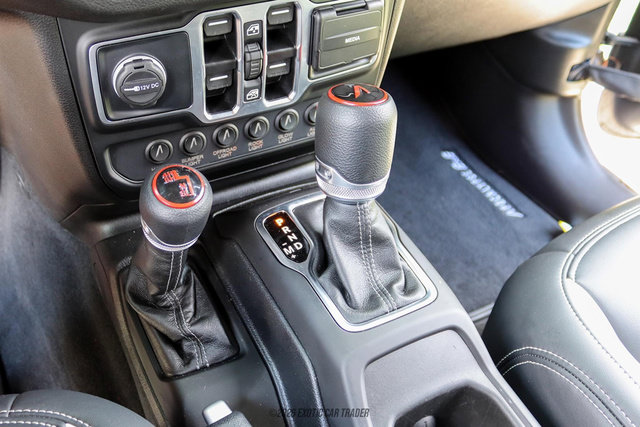 Used 2025 Jeep Gladiator Sport AWD/4WD image 70