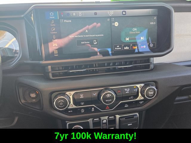 Certified 2025 Jeep Gladiator Sport AWD/4WD image 23