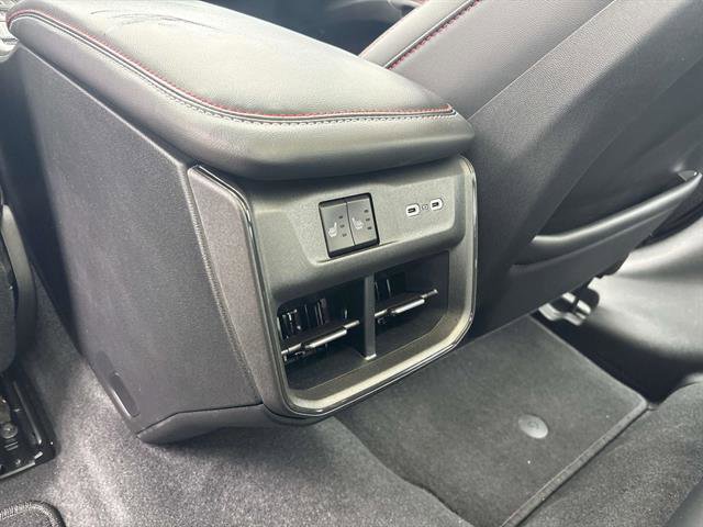 Used 2024 Dodge Charger Scat Pack w/ Plus Group image 10