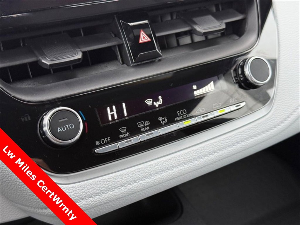 Used 2024 Toyota Corolla SE image 28