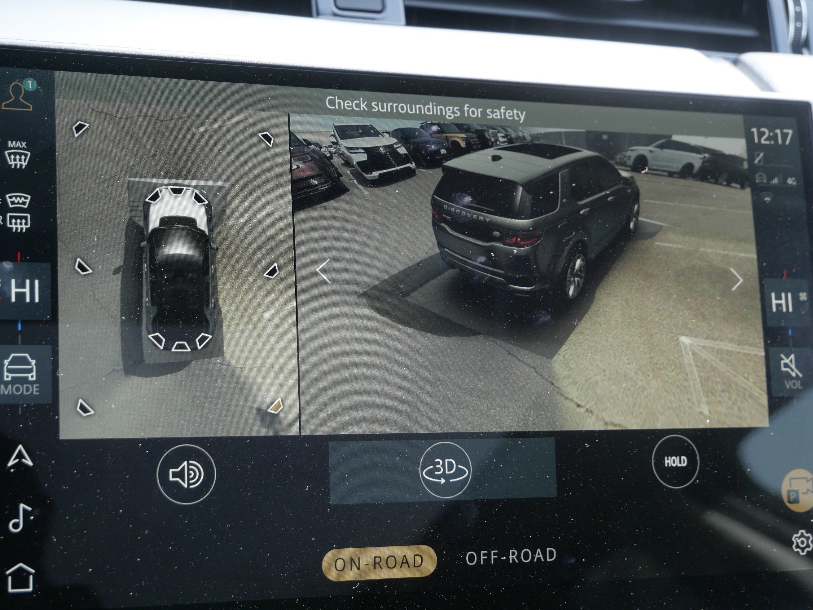 Certified 2024 Land Rover Discovery Sport S image 34