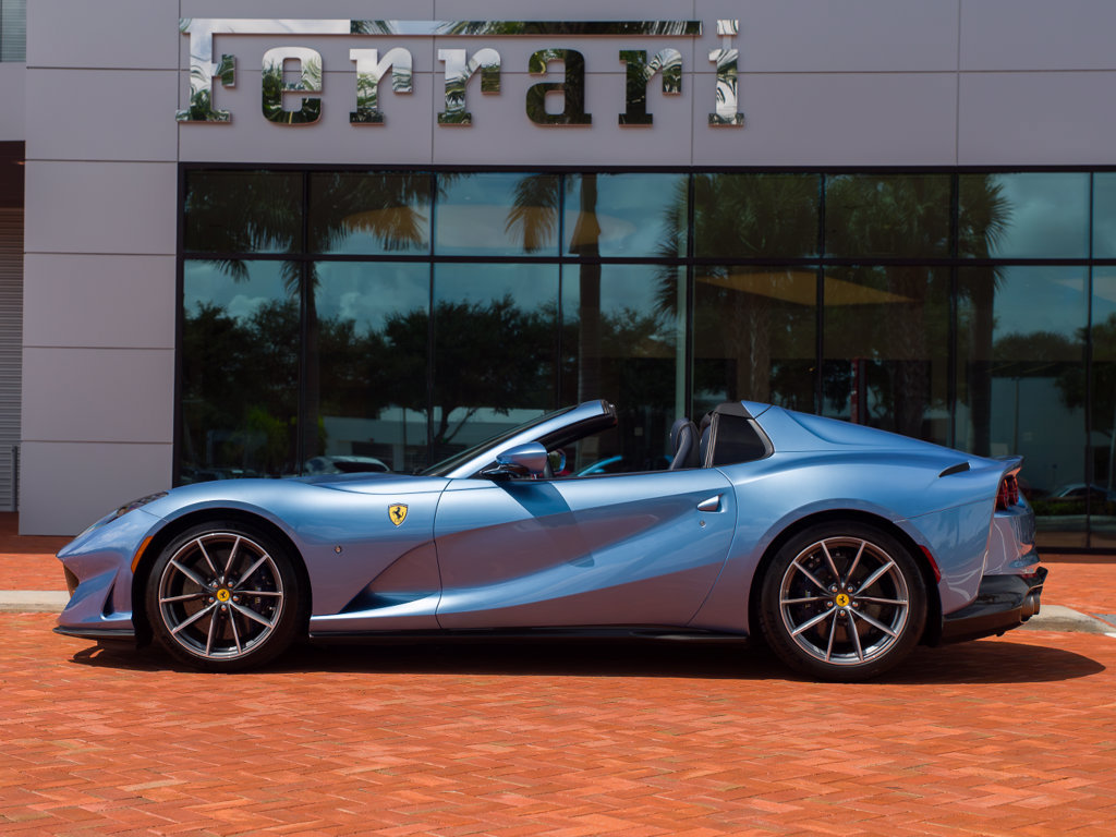 Certified 2021 Ferrari 812 GTS RWD image 3