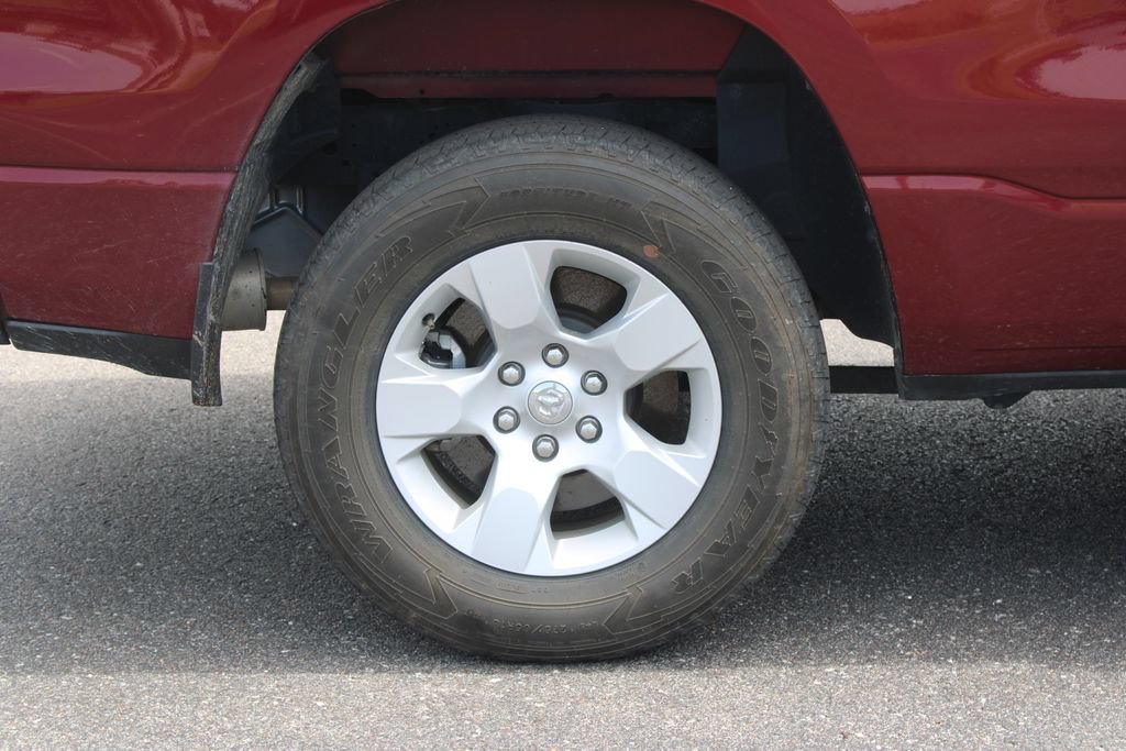 Used 2023 RAM 1500 Big Horn RWD image 14