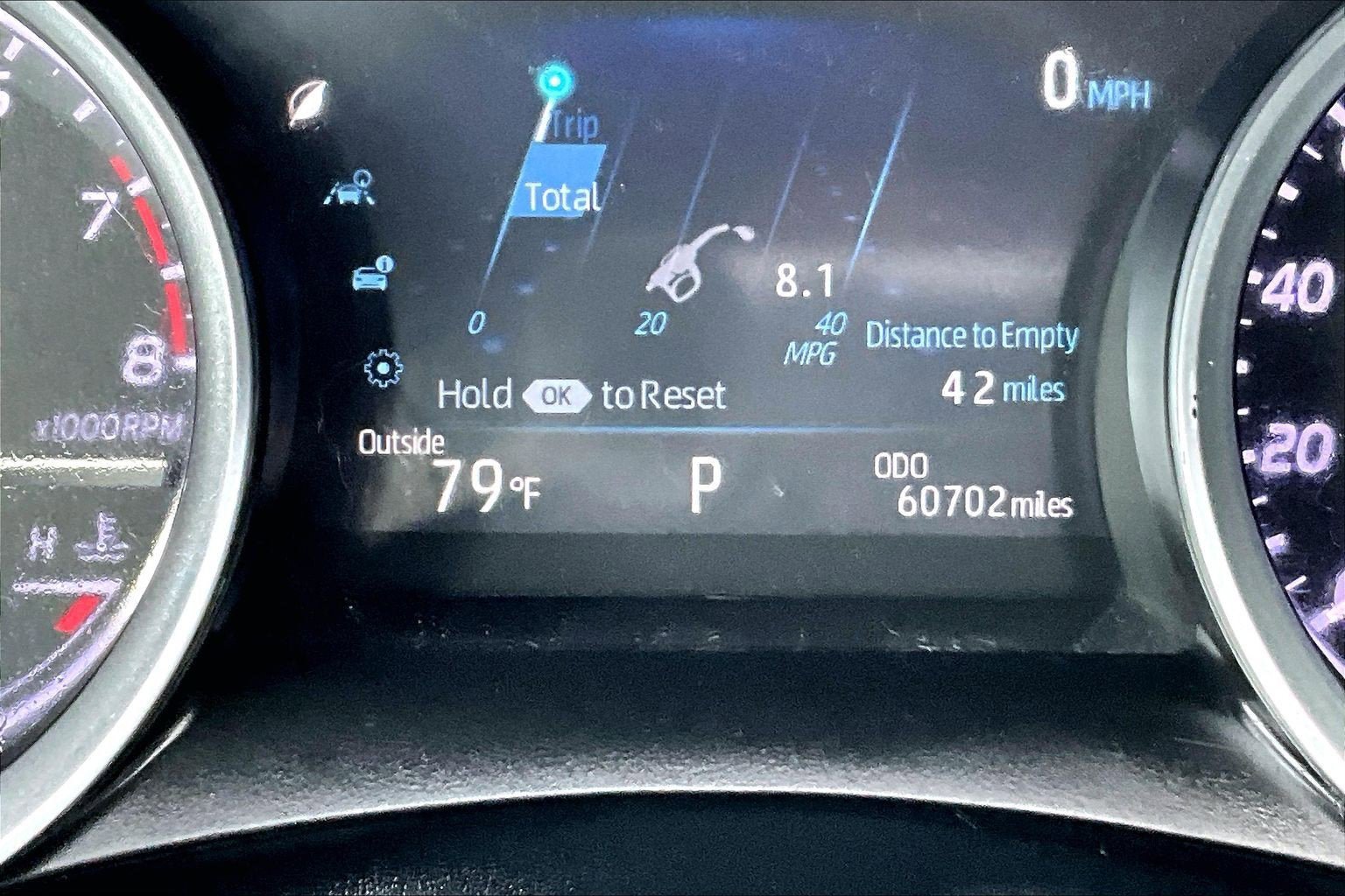 Used 2022 Toyota Camry LE AWD/4WD image 19