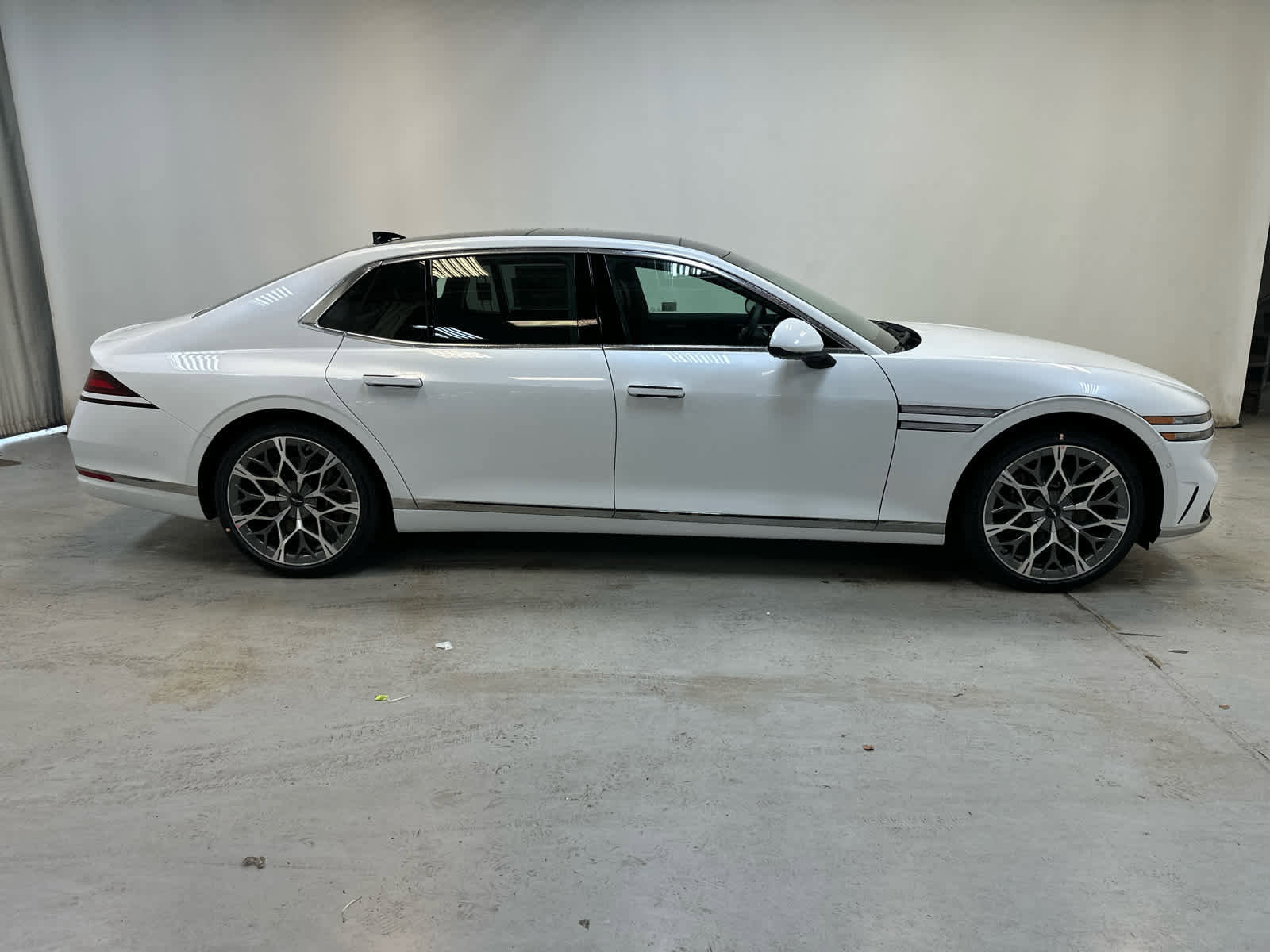 New 2026 Genesis G90 3.5T image 7