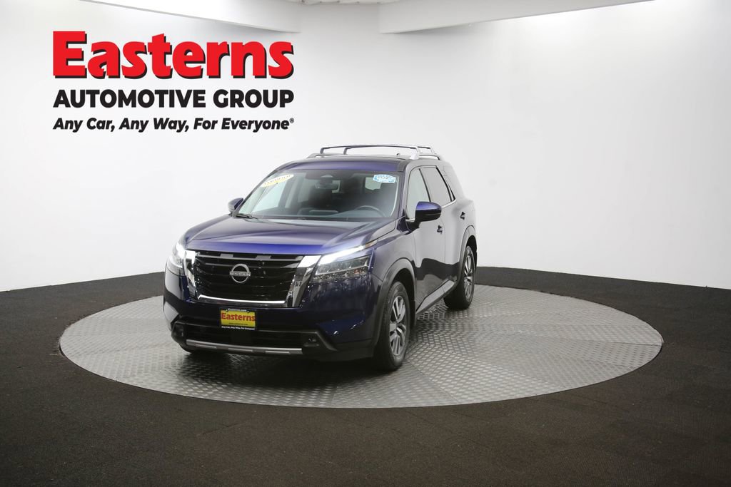 Used 2024 Nissan Pathfinder SL AWD/4WD image 54