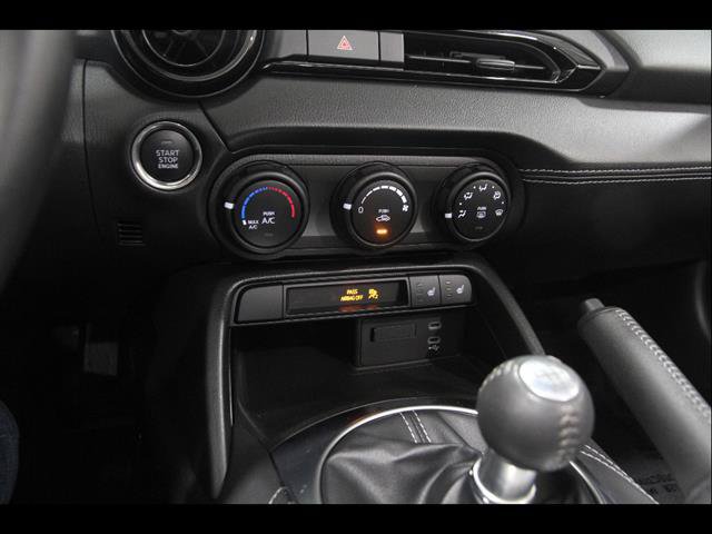 Certified 2024 MAZDA MX-5 Miata Club RWD image 14