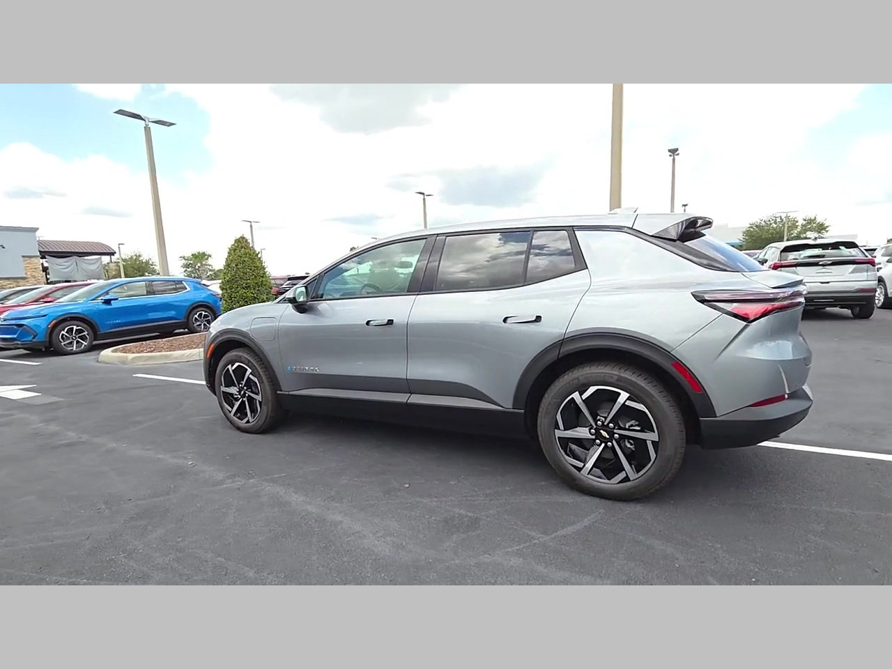 New 2026 Chevrolet Equinox EV LT FWD image 19