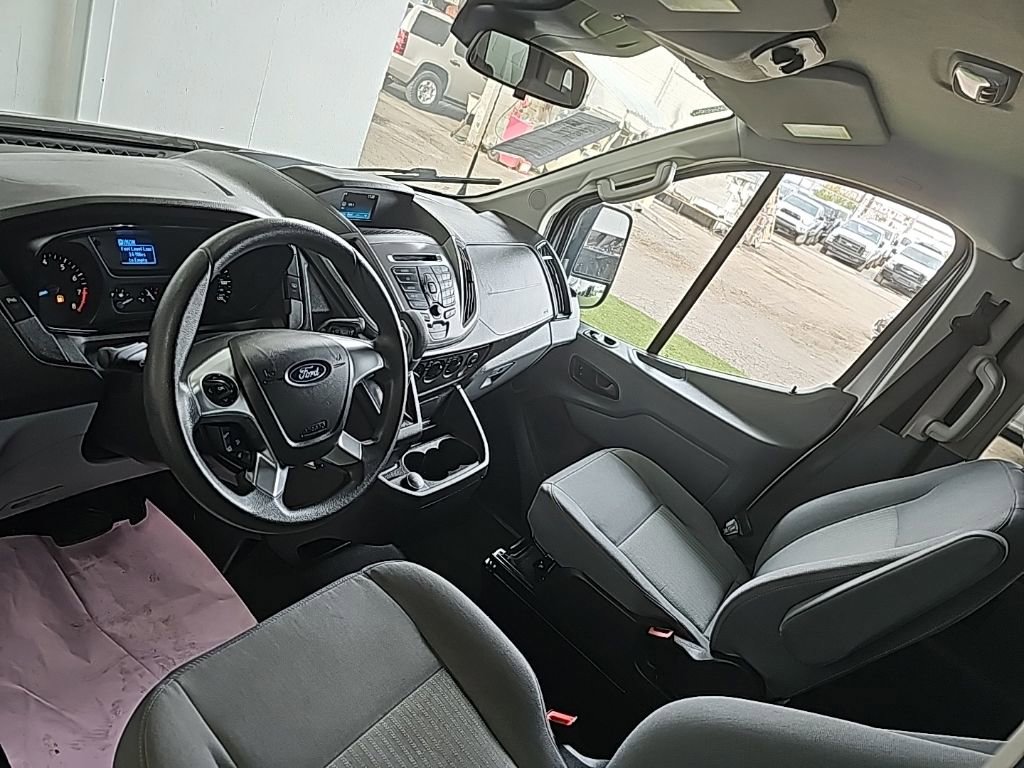 Used 2019 Ford Transit 150 XLT image 16