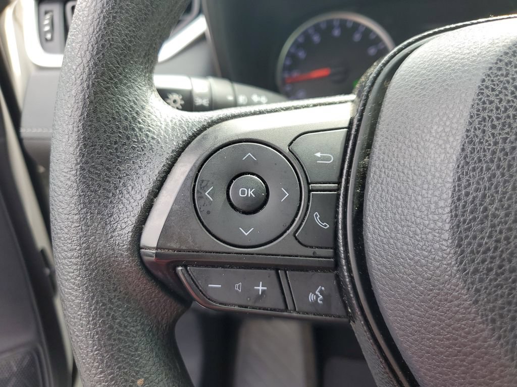 Used 2019 Toyota RAV4 XLE w/ Convenience Package FWD image 26