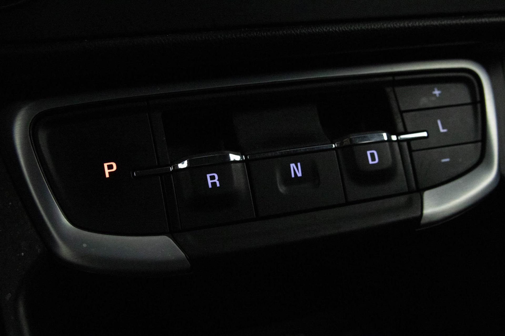 Used 2022 GMC Terrain SLE w/ Driver Convenience Package image 25