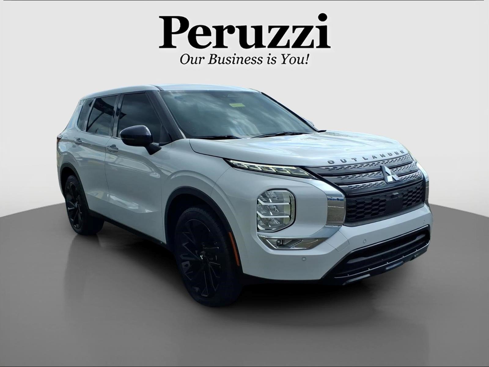 Used 2022 Mitsubishi Outlander SEL Black Edition image 1