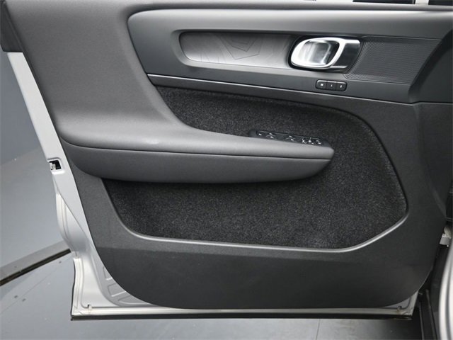 Used 2024 Volvo XC40 Recharge Plus w/ Protection Package Premier image 20