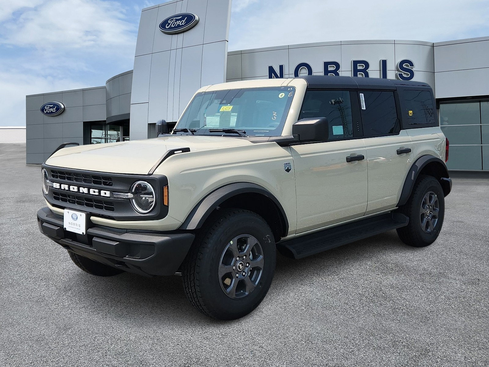 New 2026 Ford Bronco Big Bend AWD/4WD image 2