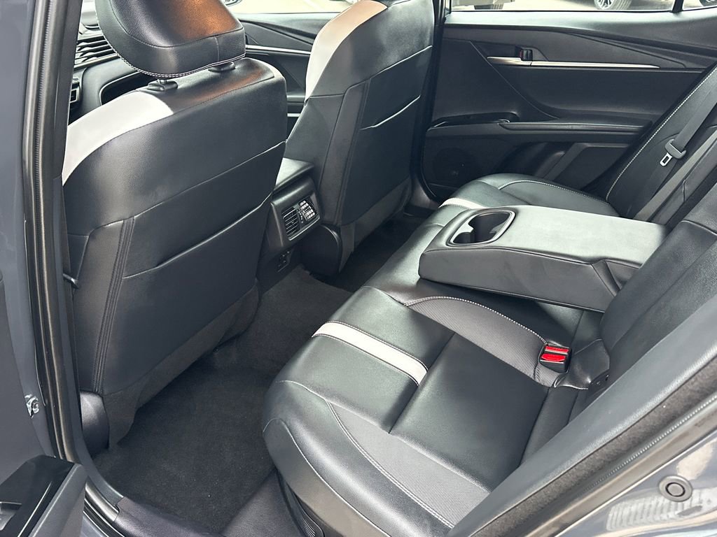 Certified 2025 Toyota Camry SE image 15