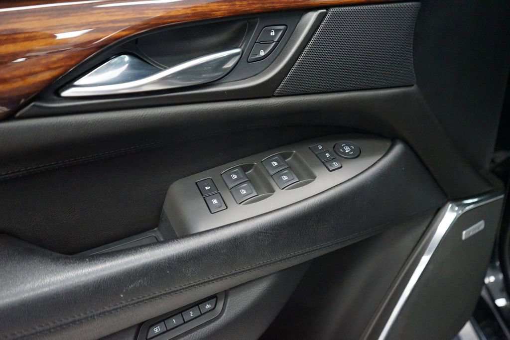 Used 2015 Cadillac Escalade Premium AWD/4WD image 28