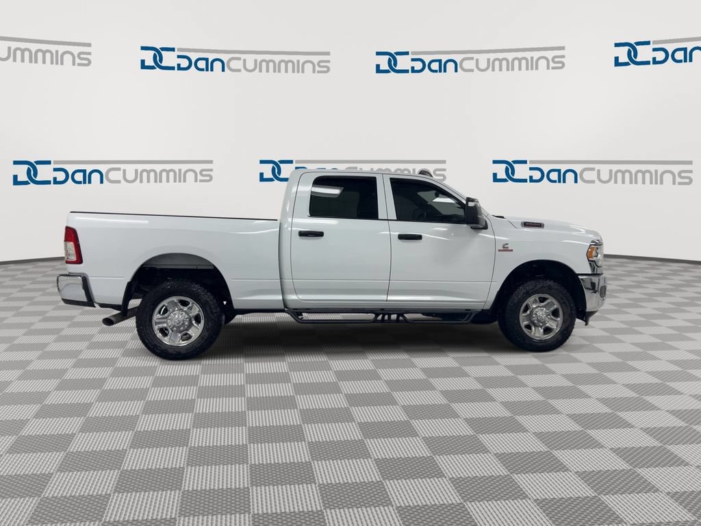 Used 2024 RAM 3500 Tradesman w/ Chrome Appearance Group AWD/4WD image 9