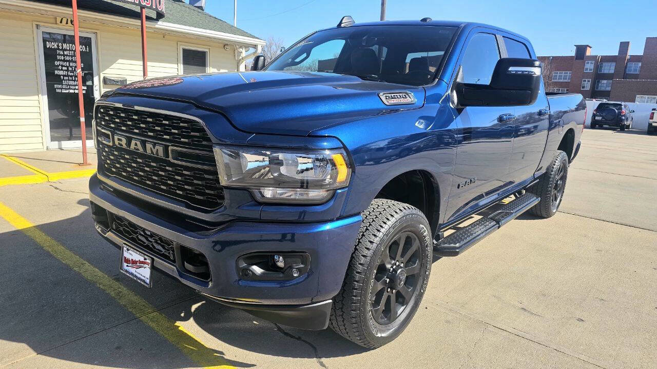 Used 2024 RAM 2500 Big Horn w/ Night Edition AWD/4WD image 1