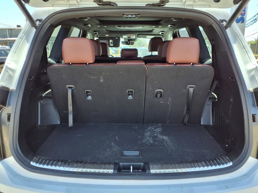 Used 2025 Kia Telluride SX image 10