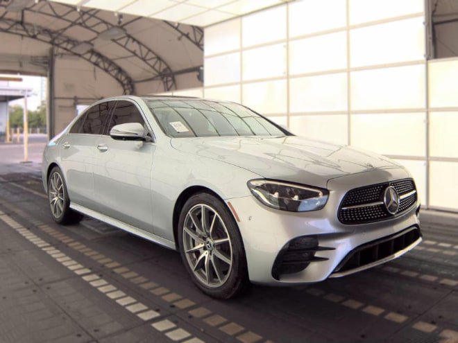 Used 2021 Mercedes-Benz E 350 Sedan w/ Premium Package image 3