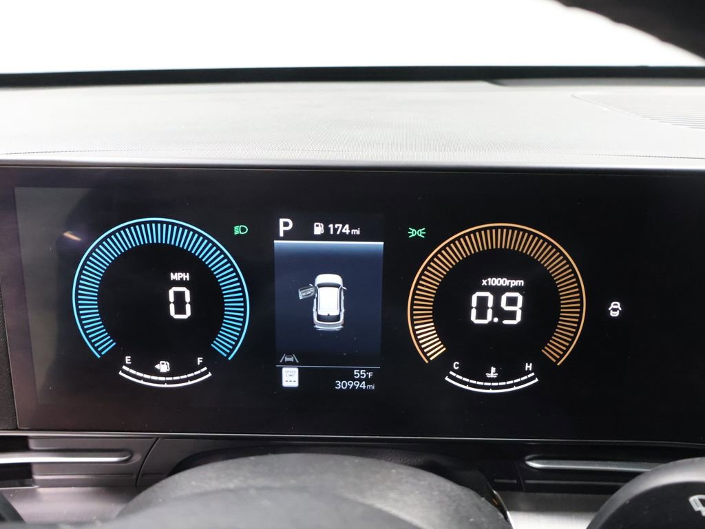 Used 2025 Hyundai Kona SEL image 40