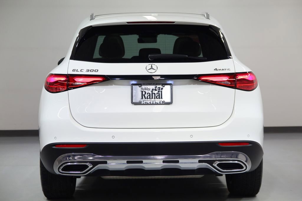 Certified 2026 Mercedes-Benz GLC 300 4MATIC image 2