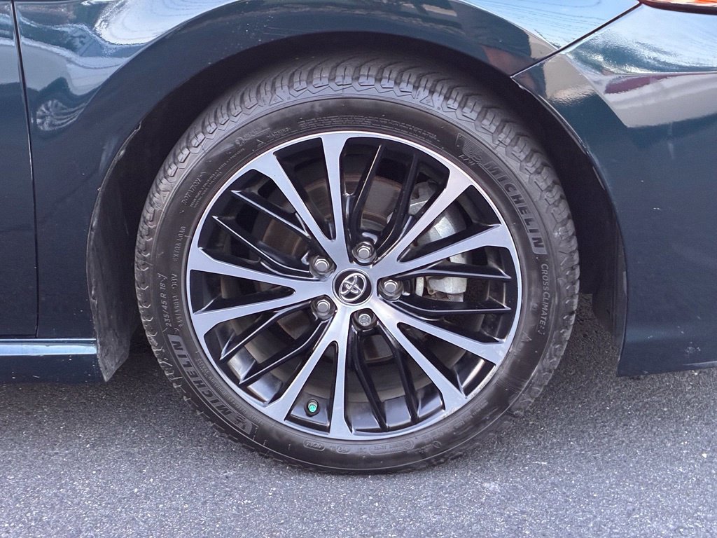 Used 2019 Toyota Camry SE FWD image 48