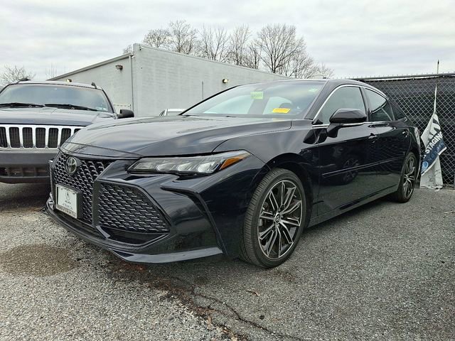 Used 2019 Toyota Avalon XSE w/ Protection Package image 3