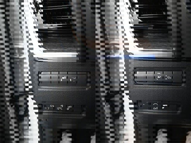 New 2026 Nissan Rogue Platinum image 29