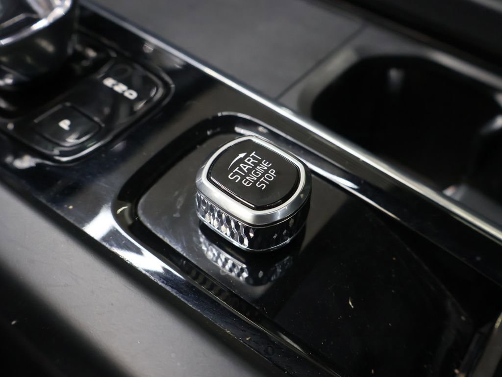 Used 2022 Volvo S60 B5 Inscription AWD/4WD image 29