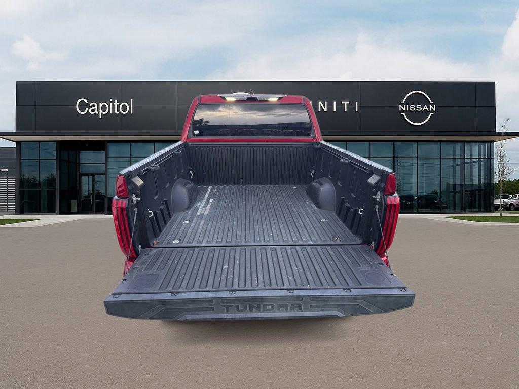 Used 2022 Toyota Tundra SR5 w/ SR5 Convenience Package image 10