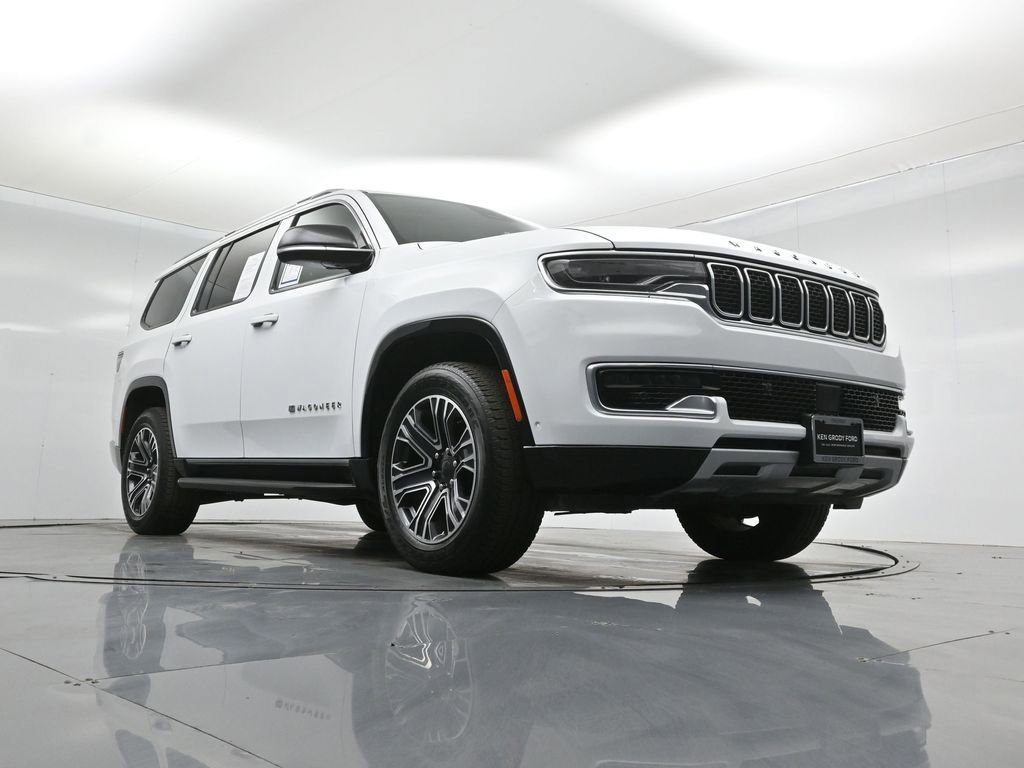 Used 2024 Jeep Wagoneer Series II w/ Flexible Seating Group image 52