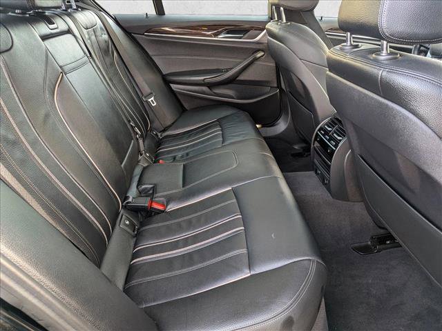 Used 2018 BMW 530e xDrive image 21