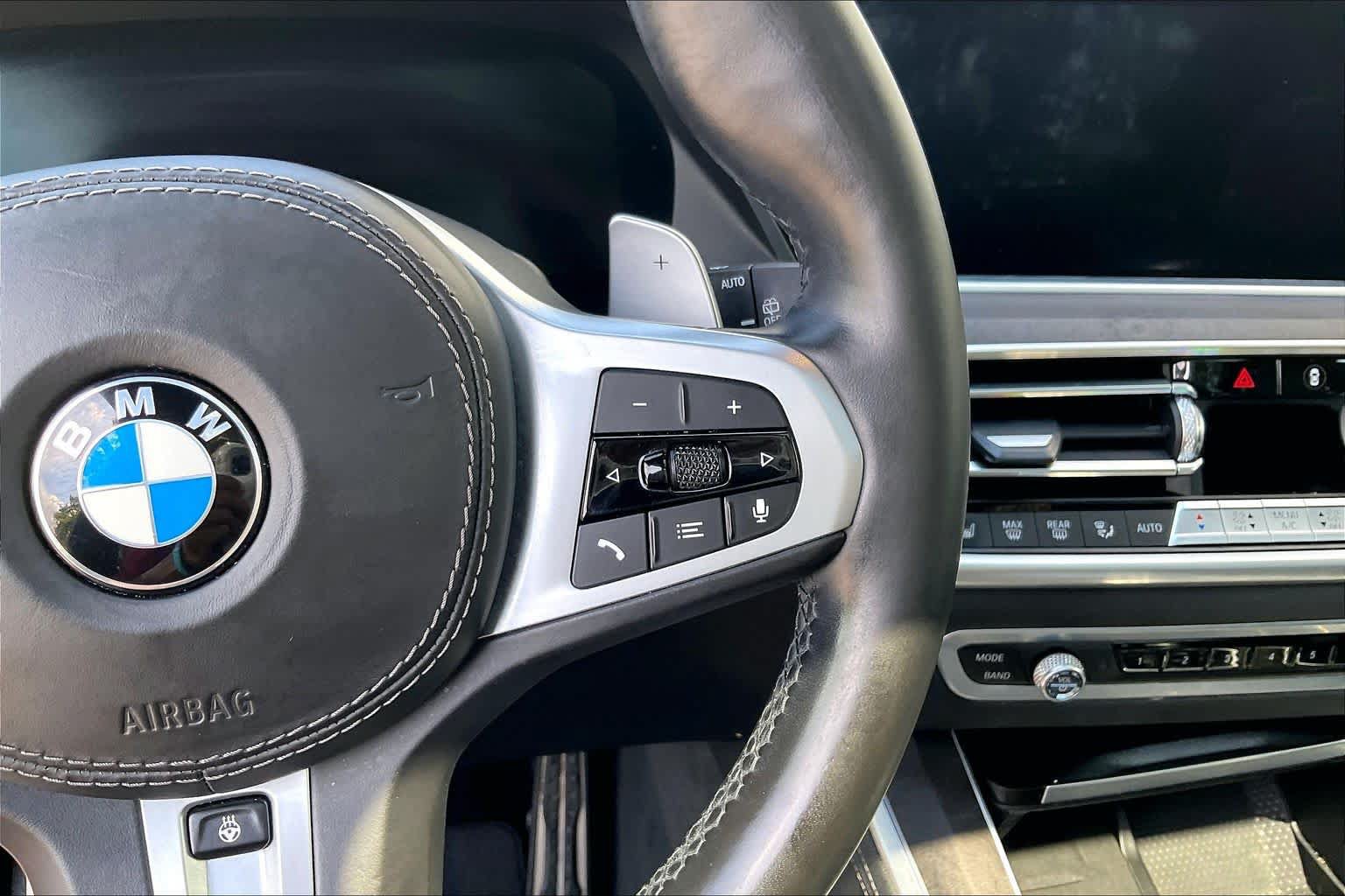 Used 2020 BMW X5 xDrive40i w/ M Sport Package AWD/4WD image 26
