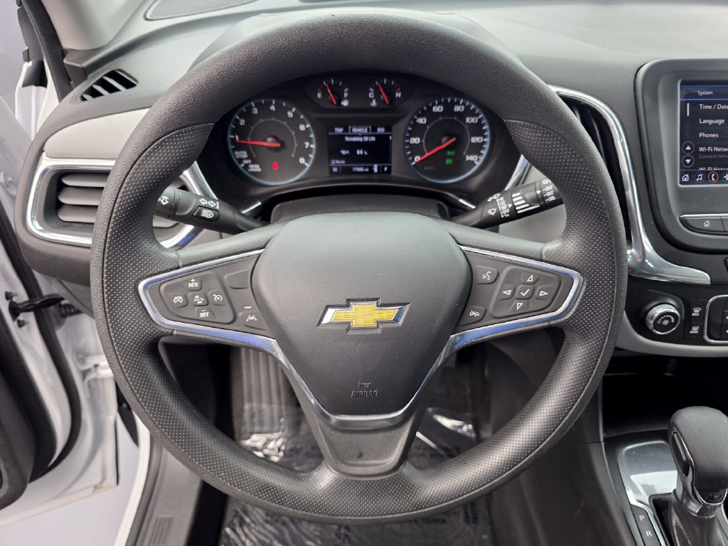 Used 2023 Chevrolet Equinox LS w/ Driver Confidence II Package FWD image 17