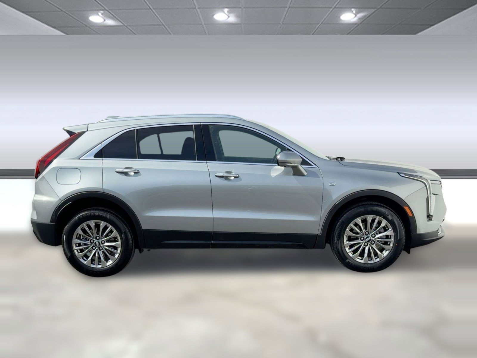 Certified 2025 Cadillac XT4 Premium Luxury image 6