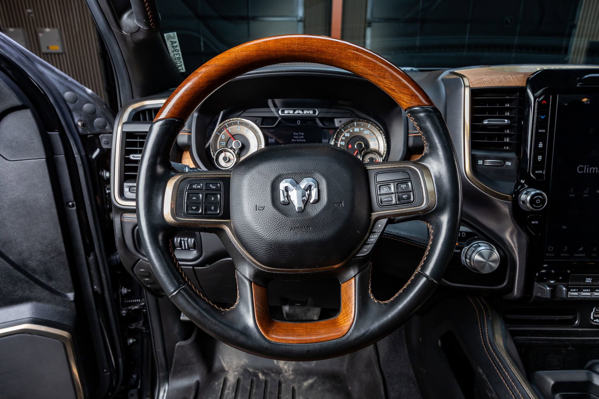 Used 2022 RAM 3500 Limited image 18