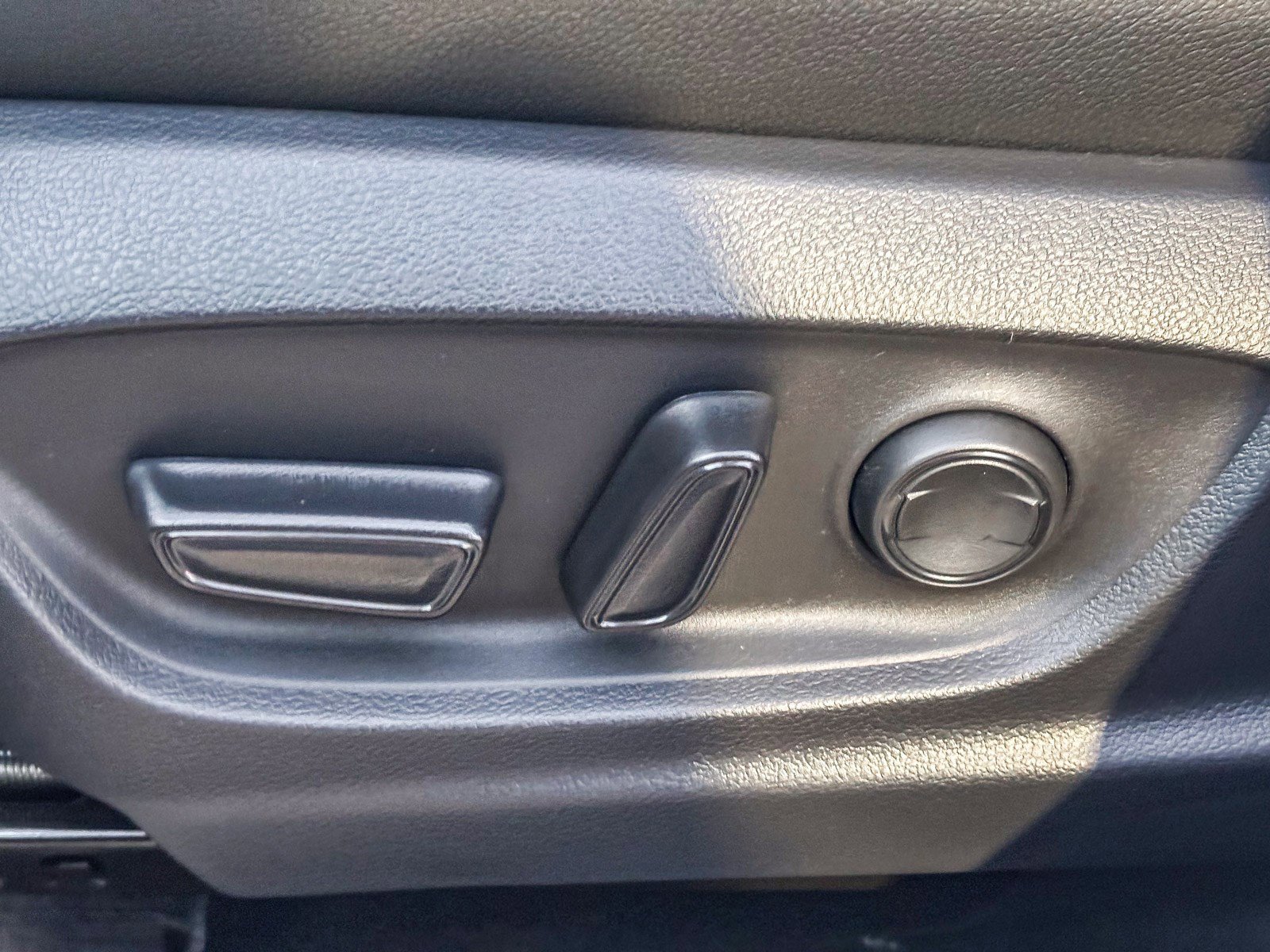 New 2026 Toyota Corolla Cross XLE FWD image 23