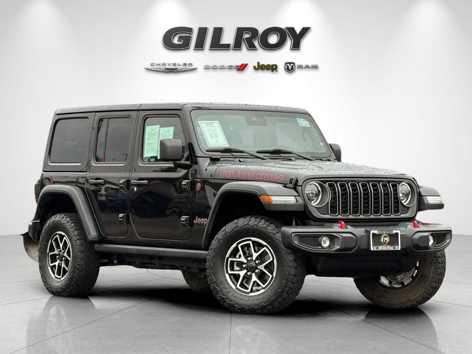 Used 2025 Jeep Wrangler Unlimited Rubicon AWD/4WD image 2